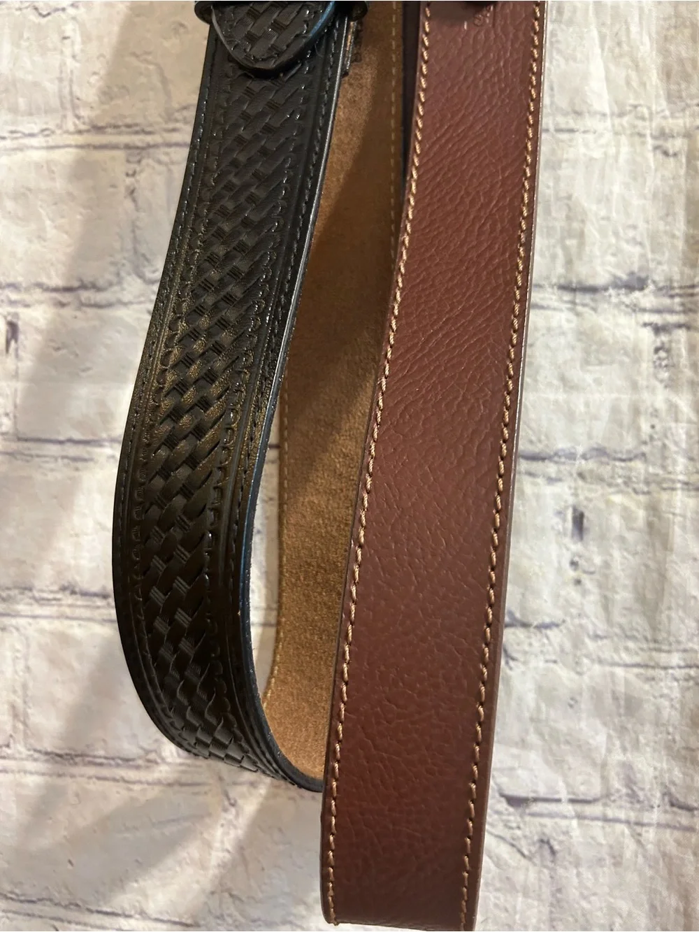 N/A levi’s brown